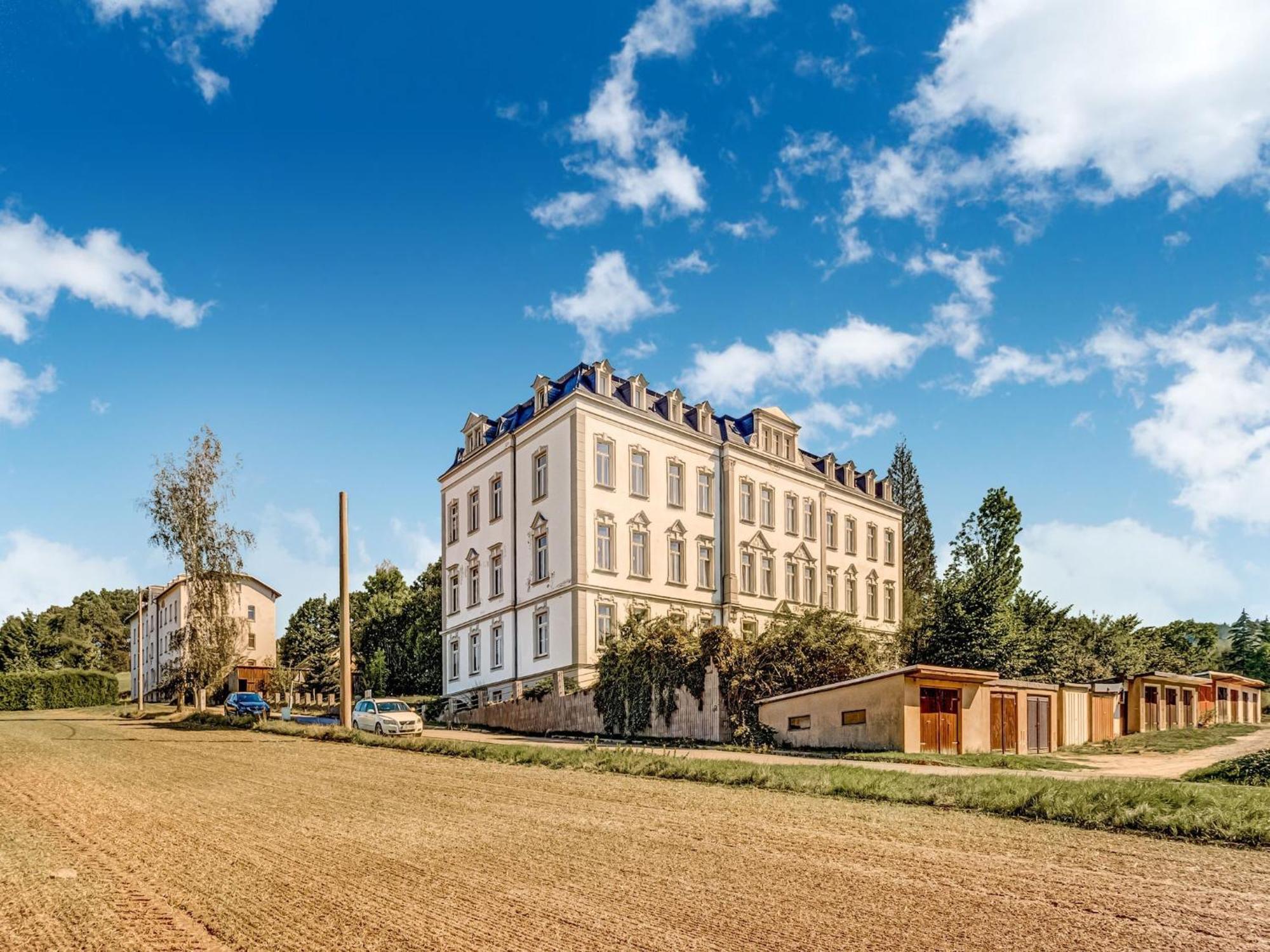 Alluring Villa In Grunhainichen Borstendorf With Garden Leubsdorf Extérieur photo