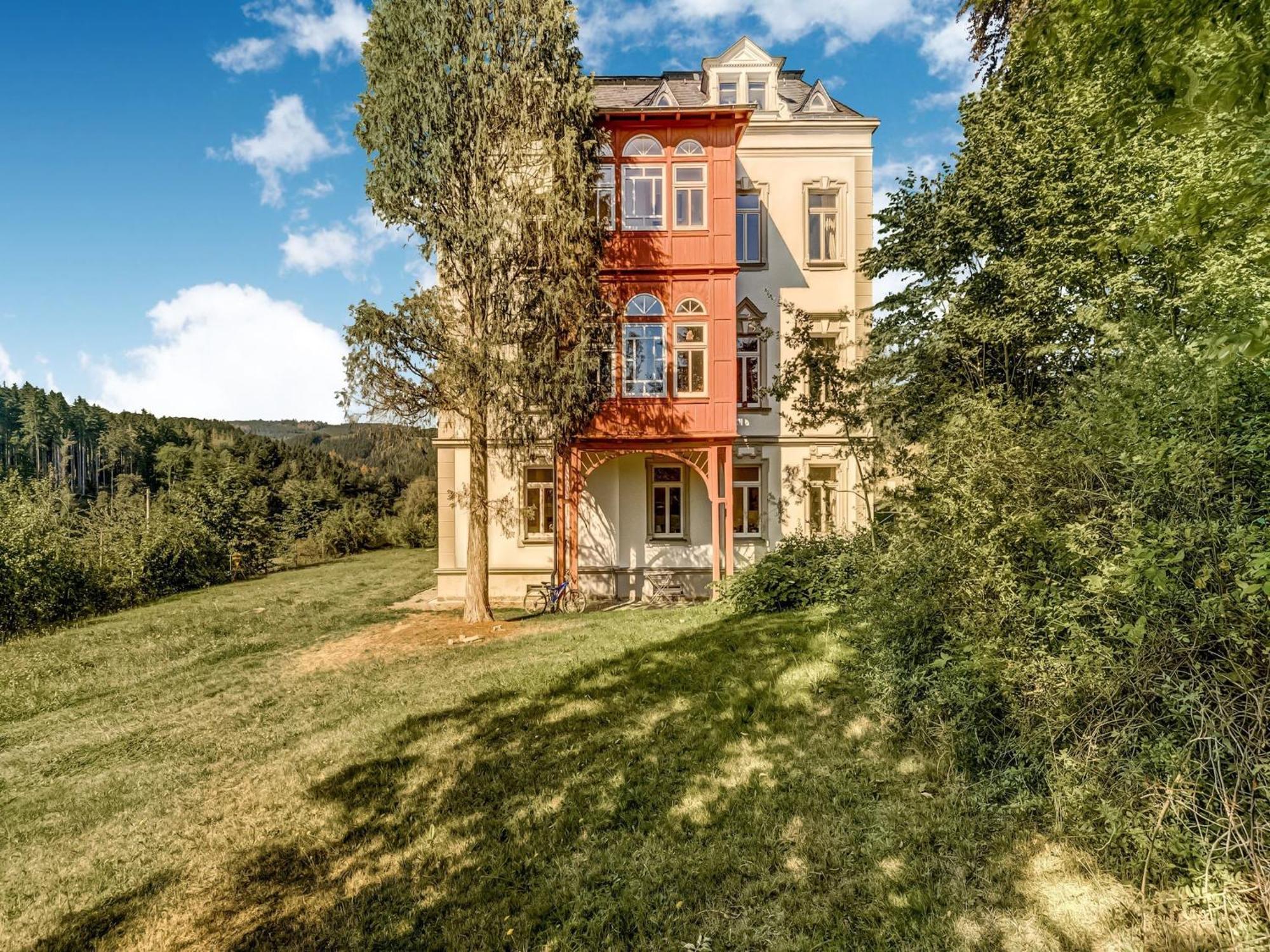 Alluring Villa In Grunhainichen Borstendorf With Garden Leubsdorf Extérieur photo